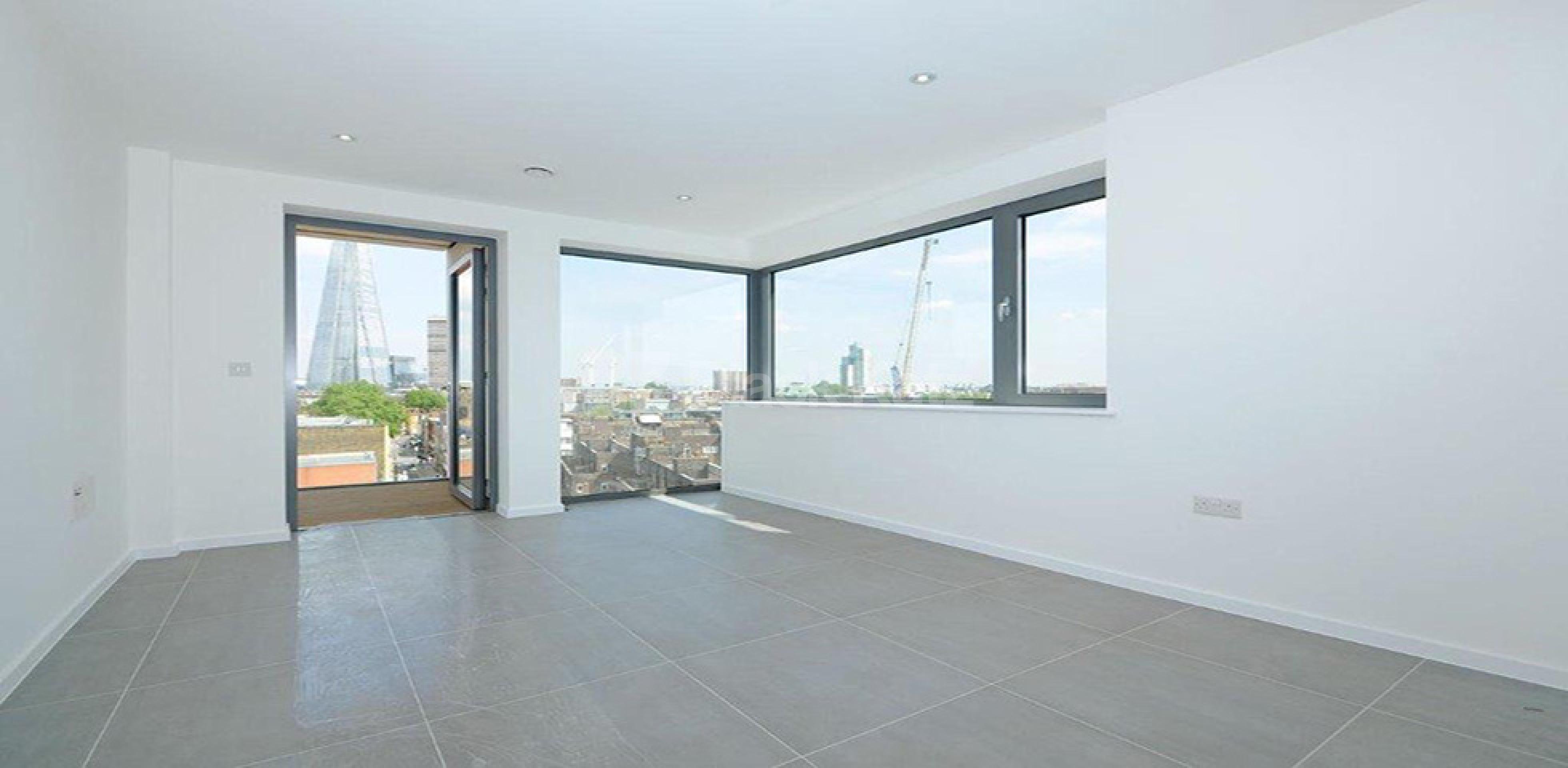 			NEW INSTRUCTION , 1 Bedroom, 1 bath, 1 reception Apartment			 Rosler Building. Ewer Street., London Bridge SE1